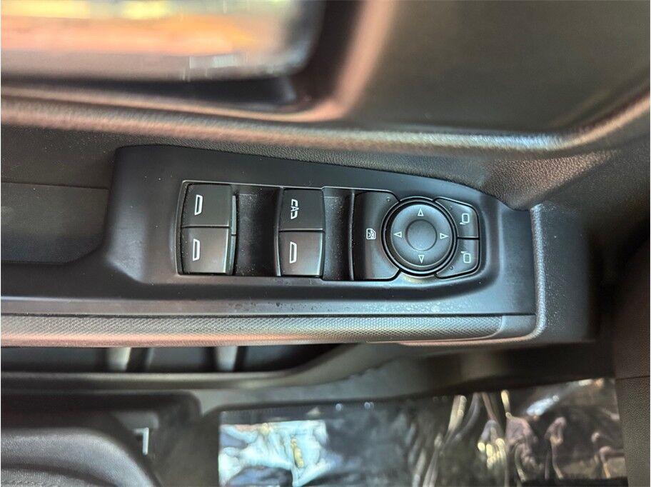 2020 Chevrolet Silverado 1500 Crew Cab Custom Pickup 4D 5 3/4 ft Folsom CA