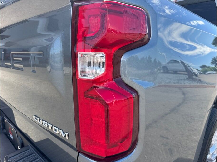2020 Chevrolet Silverado 1500 Crew Cab Custom Pickup 4D 5 3/4 ft Folsom CA