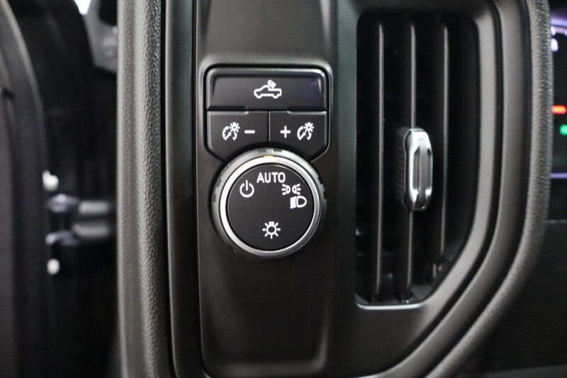 2020 Chevrolet Silverado 1500 Custom 4.3L Ecotec3 V6 Touch Screen Steps Bridgestone FREE WARRANTY Arlington TX