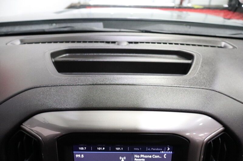 2020 Chevrolet Silverado 1500 Custom 4.3L Ecotec3 V6 Touch Screen Steps Bridgestone FREE WARRANTY Arlington TX