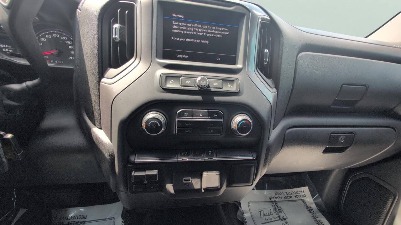 2020 Chevrolet Silverado 1500 Custom 4x4 4dr Crew Cab 6.6 ft. SB Chesterfield MI