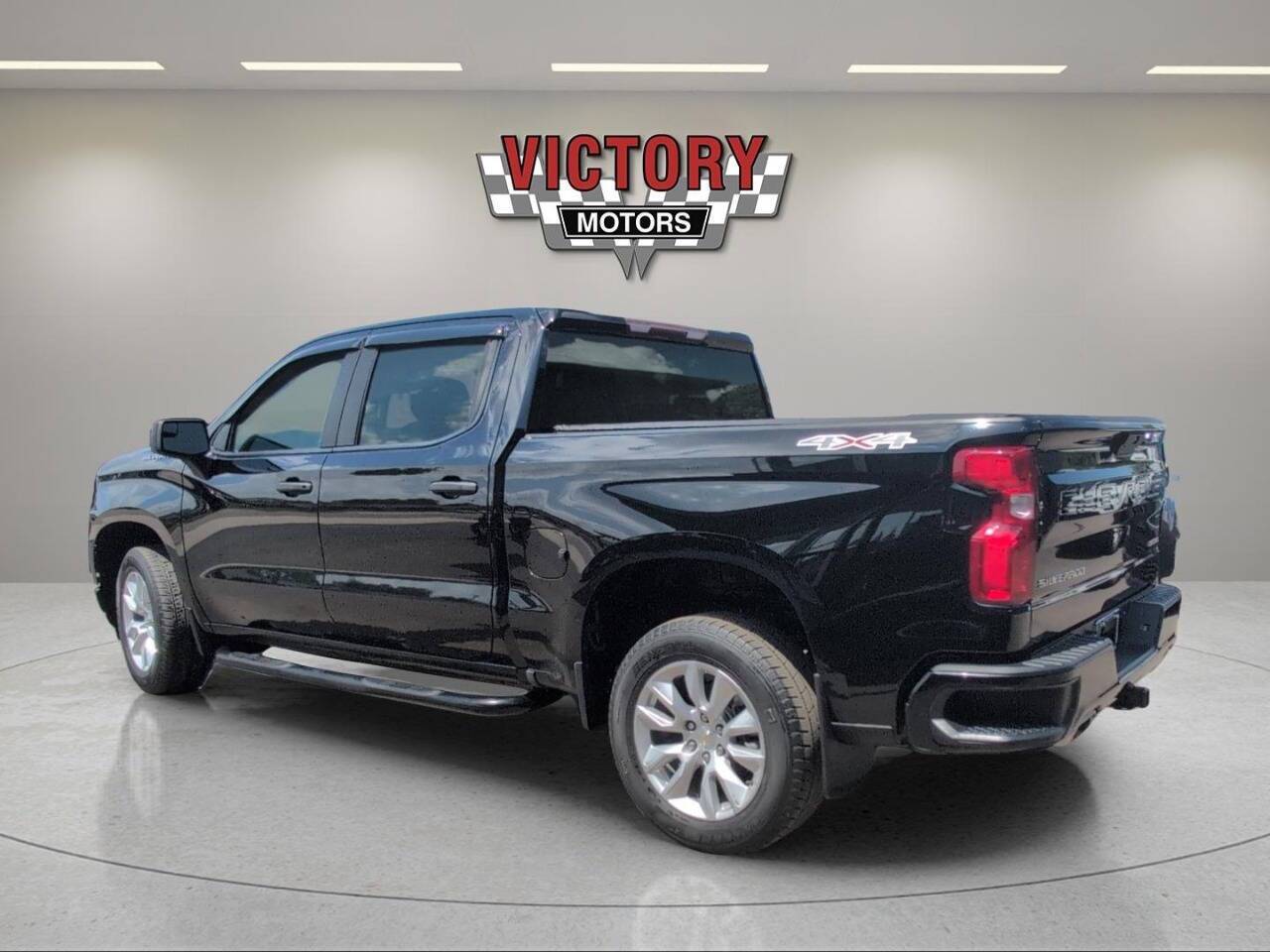 2020 Chevrolet Silverado 1500 Custom 4x4 4dr Crew Cab 6.6 ft. SB Chesterfield MI