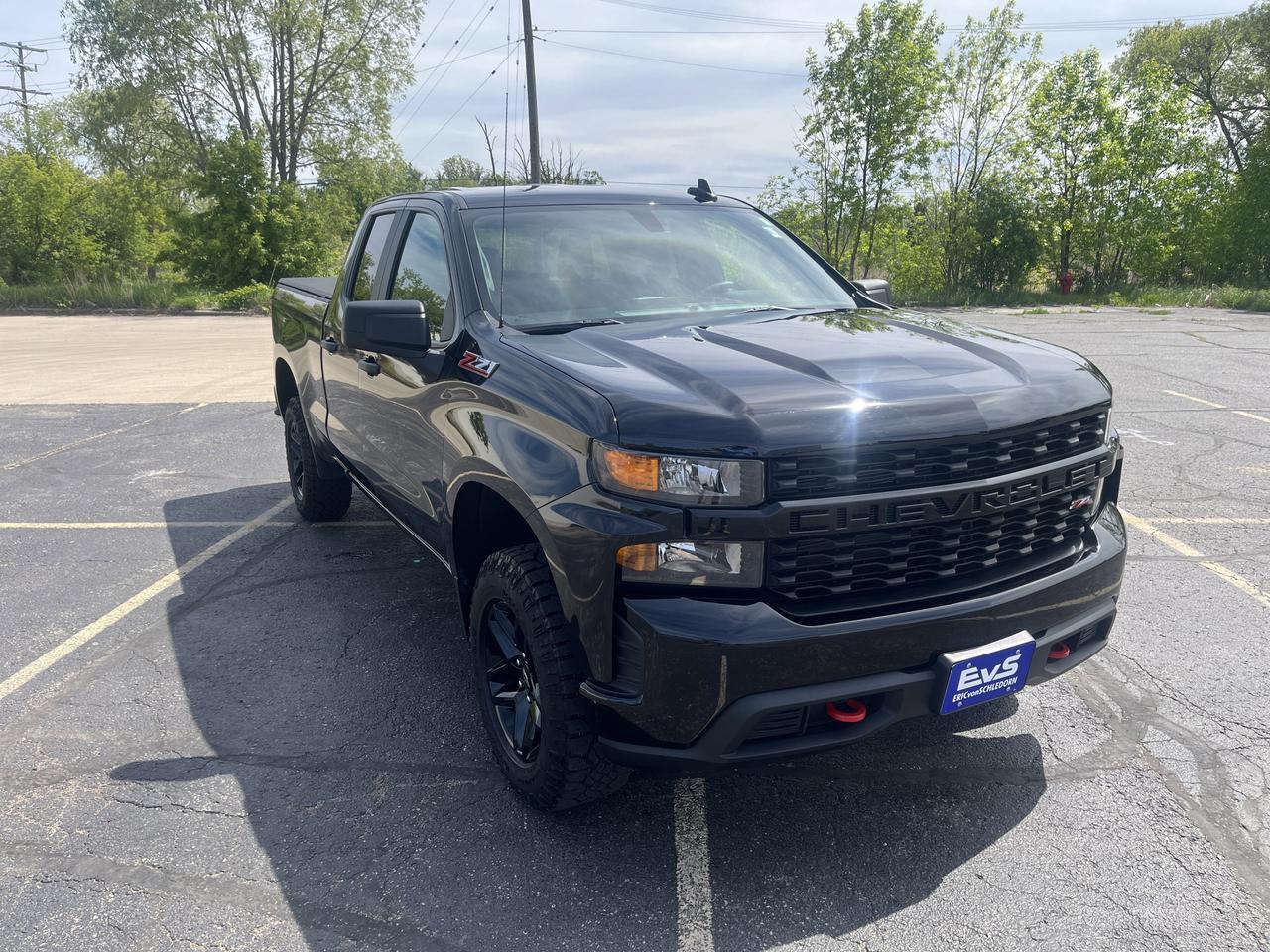 2020 Chevrolet Silverado 1500 Custom Trail Boss Double Cab 4WD Conv InfottnmntPkgs w/RemoteStart Spray-OnBedliner OnStar SiriusXM Saukville WI