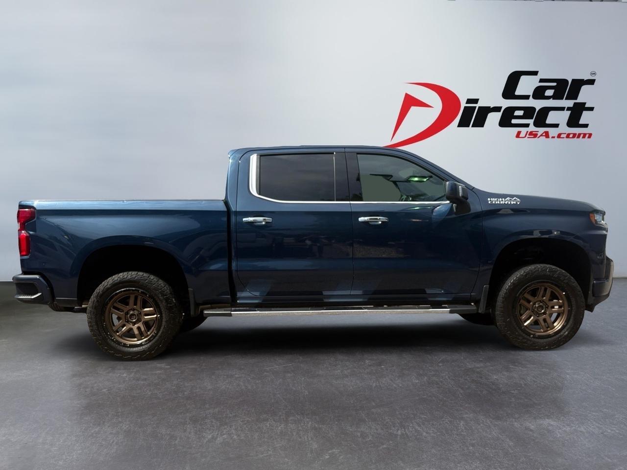 2020 Chevrolet Silverado 1500 High Country, RUNNING BOARDS, BED LINER, BACKUP CAMERA WITH PARKING SENSORS, APPLE CARPLAY/ANDROID AUTO, LANE KEEP ASSIST, BLIND SPOT ALERT, TOW PACKAGE, NO ACCIDENTS, RIDE THIS TRUCK TO THE COUNTRY! Virginia Beach VA