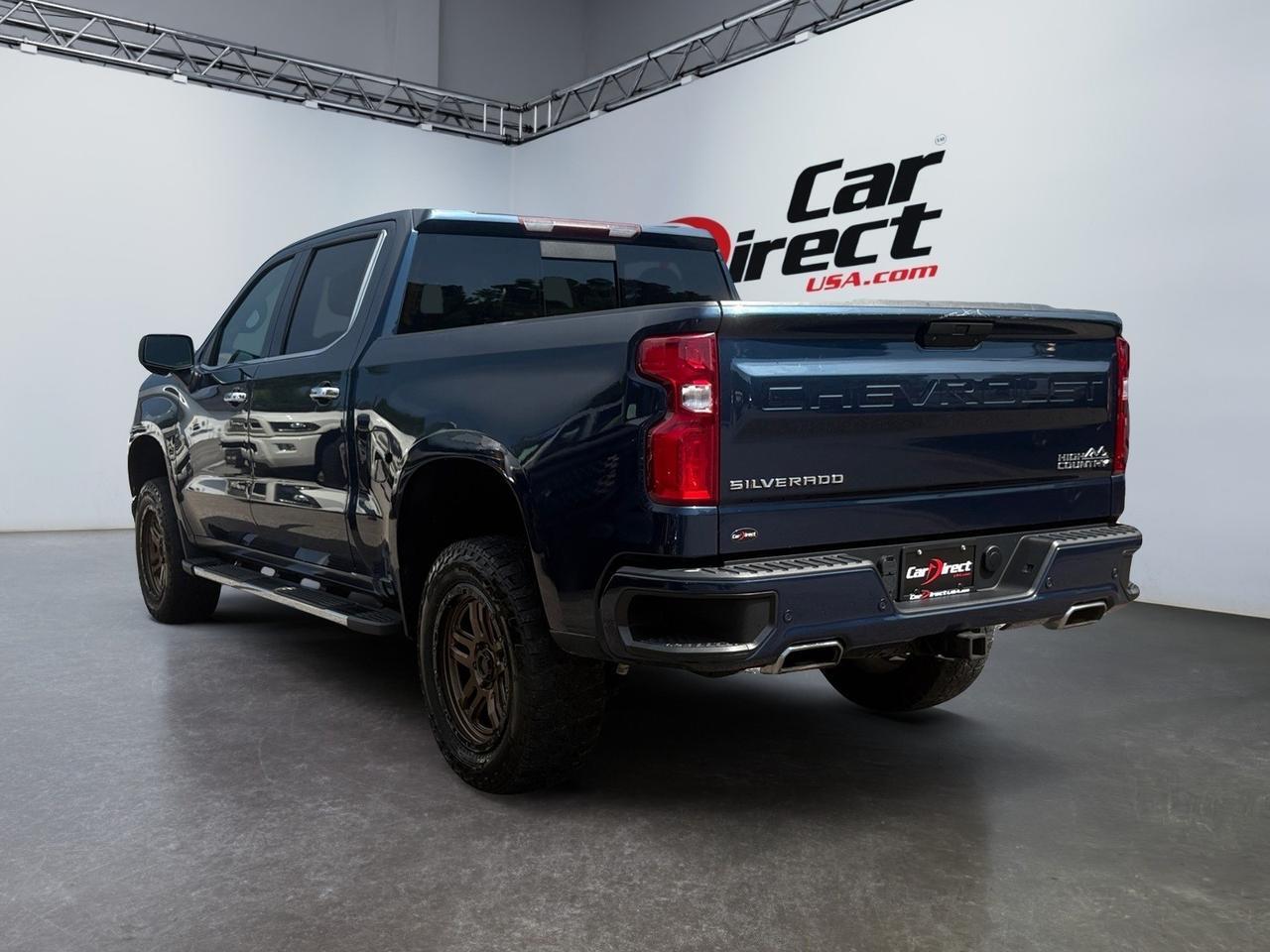2020 Chevrolet Silverado 1500 High Country, RUNNING BOARDS, BED LINER, BACKUP CAMERA WITH PARKING SENSORS, APPLE CARPLAY/ANDROID AUTO, LANE KEEP ASSIST, BLIND SPOT ALERT, TOW PACKAGE, NO ACCIDENTS, RIDE THIS TRUCK TO THE COUNTRY! Virginia Beach VA