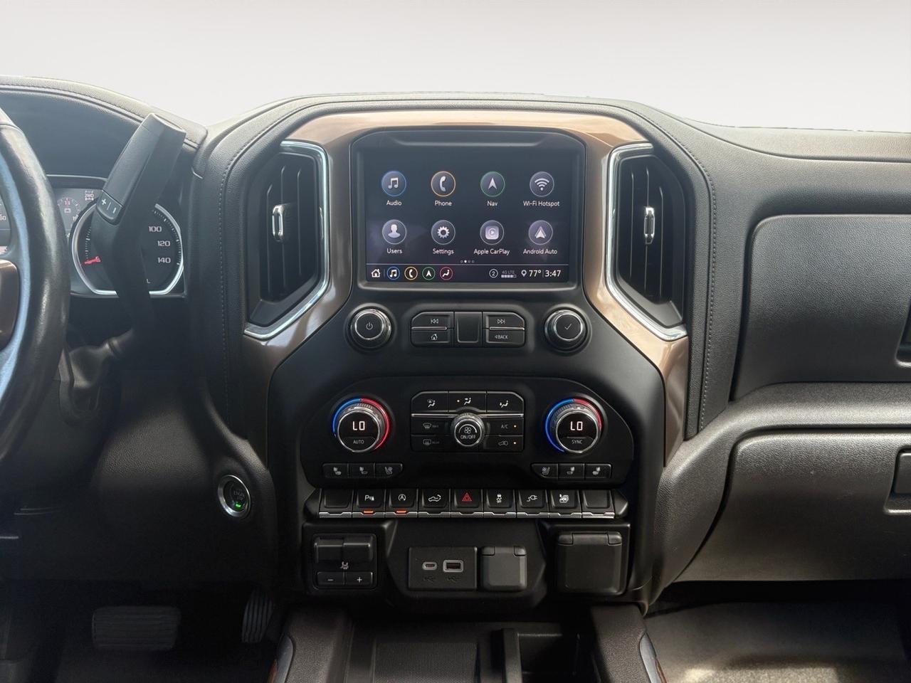 2020 Chevrolet Silverado 1500 High Country, RUNNING BOARDS, BED LINER, BACKUP CAMERA WITH PARKING SENSORS, APPLE CARPLAY/ANDROID AUTO, LANE KEEP ASSIST, BLIND SPOT ALERT, TOW PACKAGE, NO ACCIDENTS, RIDE THIS TRUCK TO THE COUNTRY! Virginia Beach VA