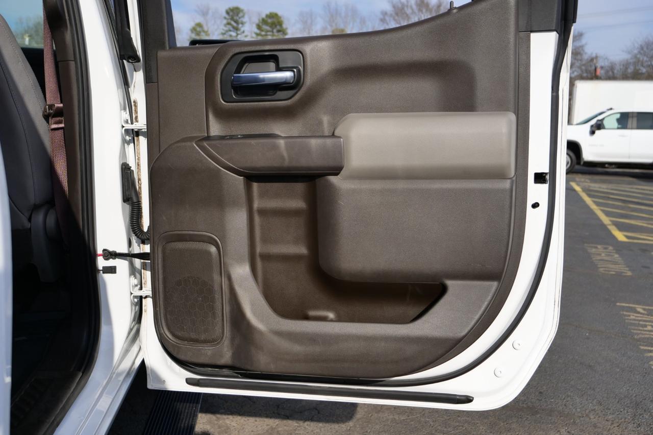 2020 Chevrolet Silverado 1500 LT 4X4 / 5.3L V8 / Wheels & Tires Upgrade! Lincolnton NC