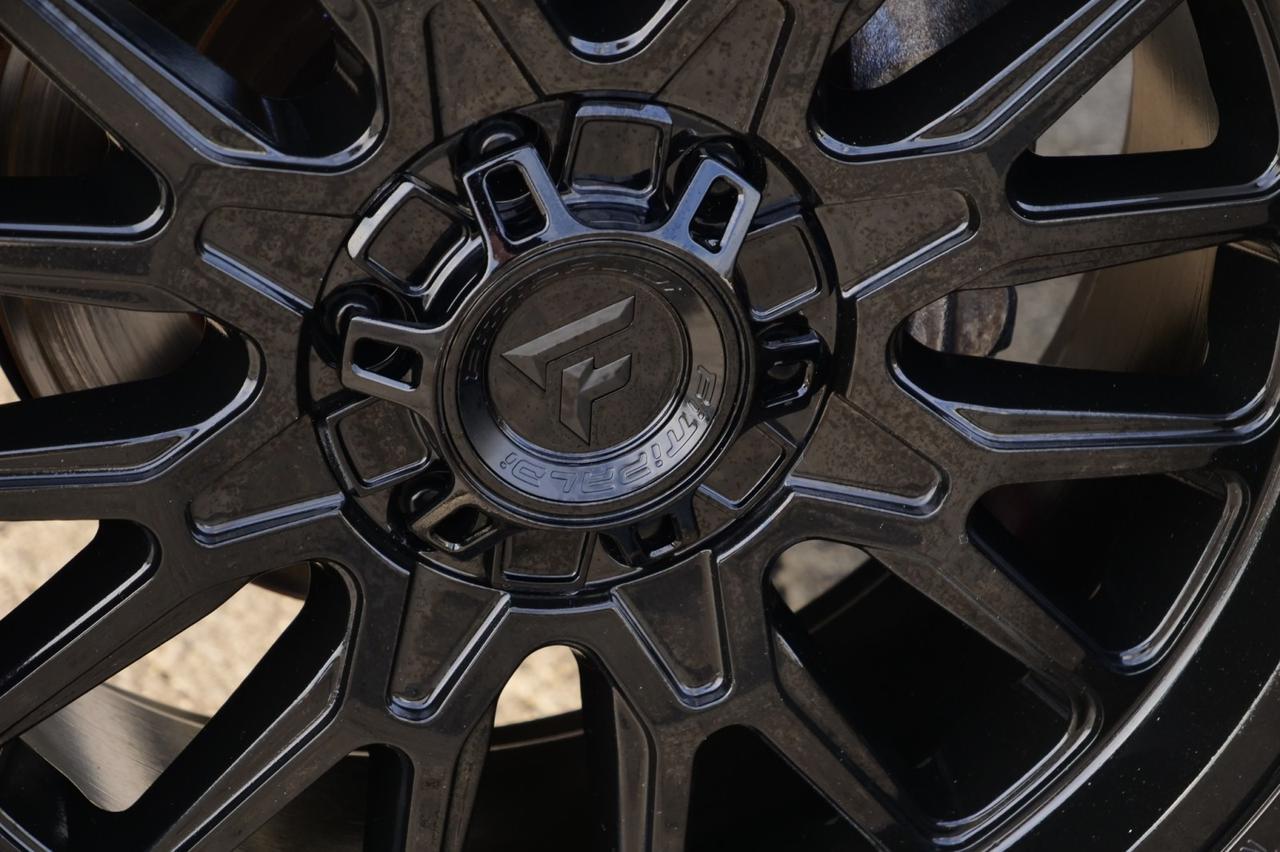 2020 Chevrolet Silverado 1500 LT 4X4 / 5.3L V8 / Wheels & Tires Upgrade! Lincolnton NC