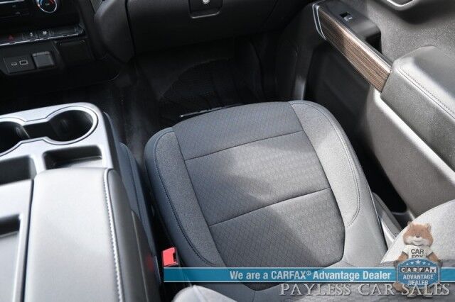 2020 Chevrolet Silverado 1500 LT / 4X4 / Crew Cab / AutoStart / 5.3L V8 / Power Locks, Windows & Mirrors / Apple CarPlay & Android Auto / Backup Camera / Keyless Entry / Seats 6 / Block Heater / Tonneau Cover / Tow Pkg Anchorage AK