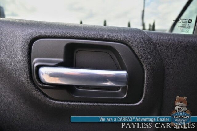 2020 Chevrolet Silverado 1500 LT / 4X4 / Crew Cab / Seats 6 / AutoStart / 5.3L V8 / Power Mirrors, Windows & Locks / Apple CarPlay & Android Auto / Backup Camera / Keyless Entry / Block Heater / Tonneau Cover / Tow Pkg Anchorage AK