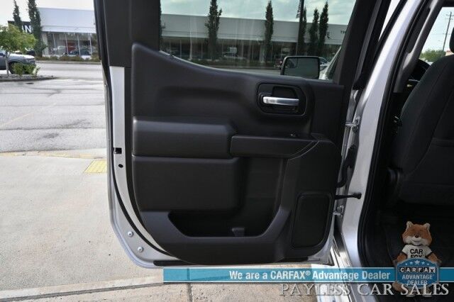 2020 Chevrolet Silverado 1500 LT / 4X4 / Crew Cab / Seats 6 / AutoStart / 5.3L V8 / Power Mirrors, Windows & Locks / Apple CarPlay & Android Auto / Backup Camera / Keyless Entry / Block Heater / Tonneau Cover / Tow Pkg Anchorage AK