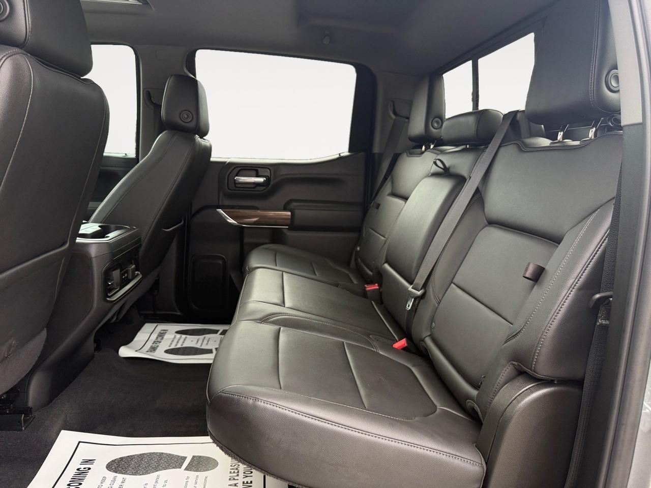 2020 Chevrolet Silverado 1500 LT Trail Boss, APPLE CARPLAY/ANDROID AUTO, LEATHER HEATED SEATS, SUNROOF, BED COVER, POWER SLIDING REAR WINDOW, UNIVERSAL GARAGE DOOR OPENER, WIFI, BACKUP CAMERA, POWER/HEATED MIRRORS, TOW HOOKS, TOW PACKAGE, BED LINER, RUNNING BOARDS, CLEAN CARFAX! Norfolk VA