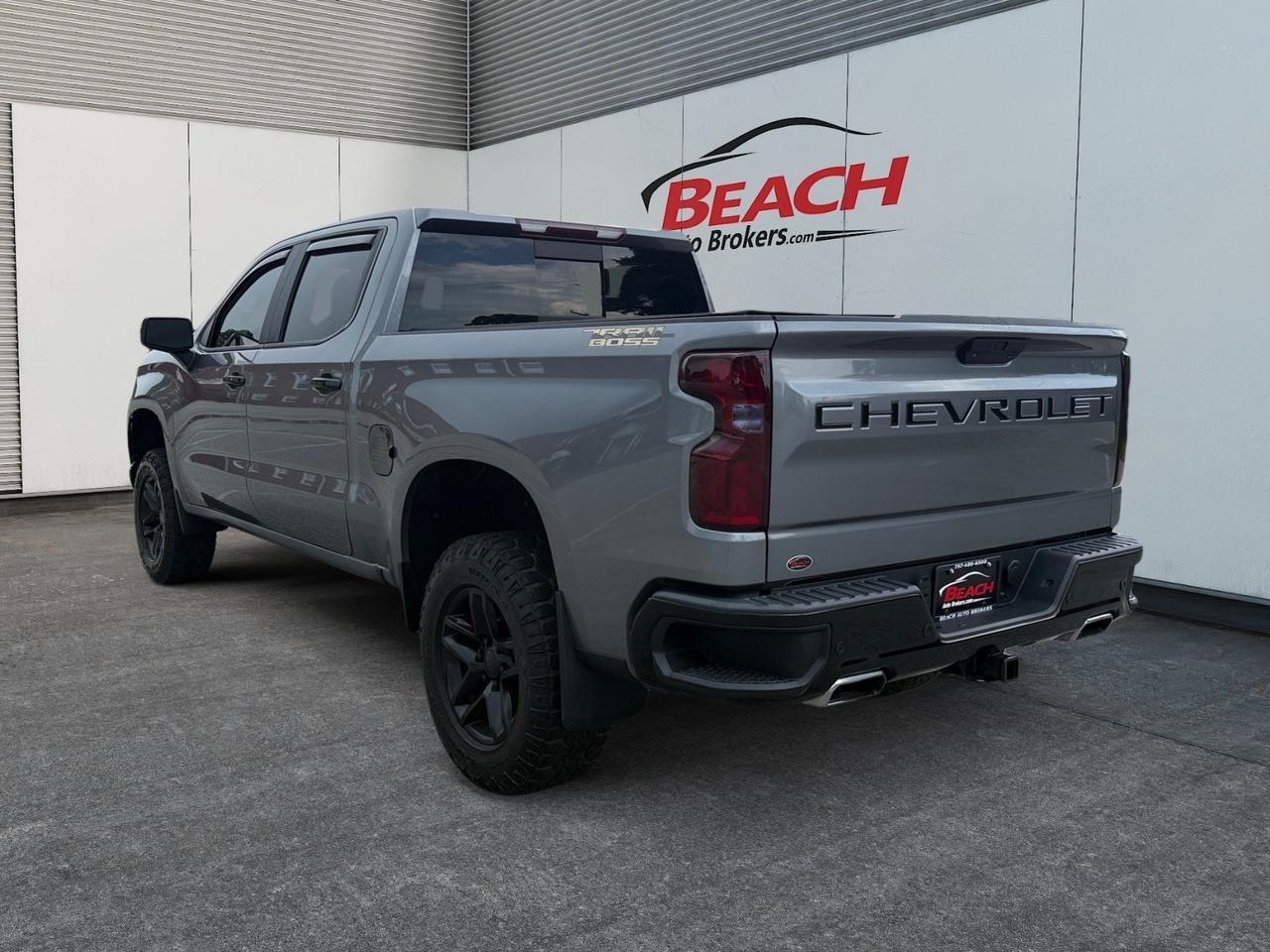 2020 Chevrolet Silverado 1500 LT Trail Boss, APPLE CARPLAY/ANDROID AUTO, LEATHER HEATED SEATS, SUNROOF, BED COVER, POWER SLIDING REAR WINDOW, UNIVERSAL GARAGE DOOR OPENER, WIFI, BACKUP CAMERA, POWER/HEATED MIRRORS, TOW HOOKS, TOW PACKAGE, BED LINER, RUNNING BOARDS, CLEAN CARFAX! Norfolk VA
