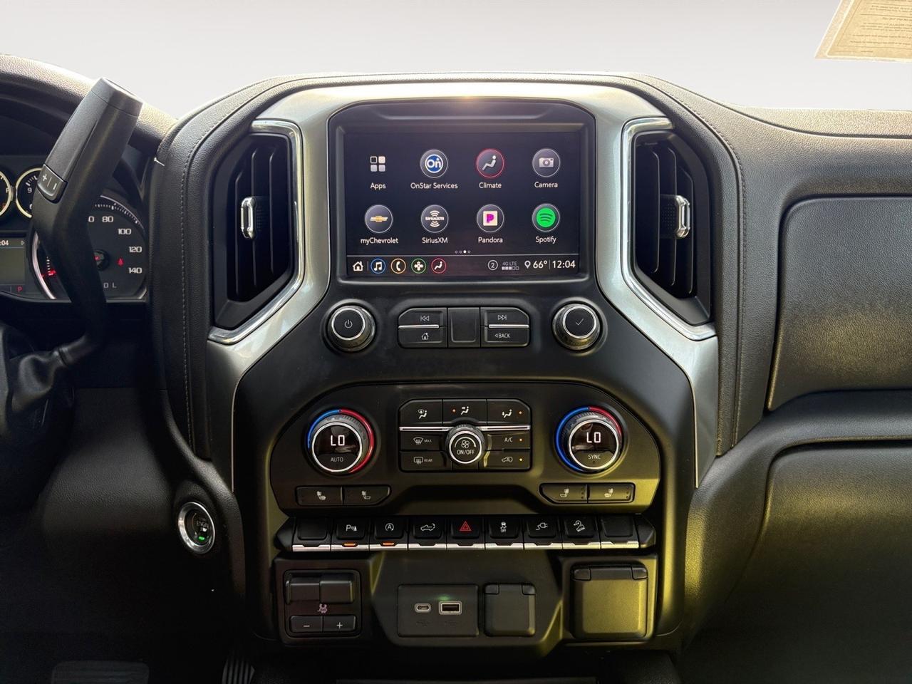 2020 Chevrolet Silverado 1500 LT Trail Boss, REMOTE START, RUNNING BOARDS, SUNROOF, EZ TAILGATE, HEATED & COOLING SEATS, APPLE CARPLAY/ANDROID AUTO, THIS TRUCK IS READY FOR IT'S NEW BOSS! Virginia Beach VA