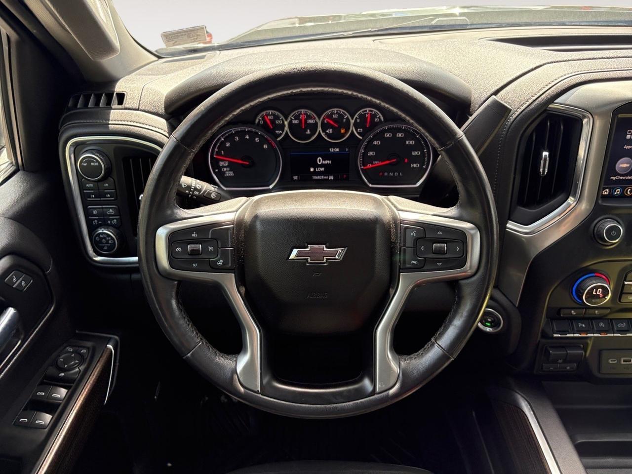 2020 Chevrolet Silverado 1500 LT Trail Boss, REMOTE START, RUNNING BOARDS, SUNROOF, EZ TAILGATE, HEATED & COOLING SEATS, APPLE CARPLAY/ANDROID AUTO, THIS TRUCK IS READY FOR IT'S NEW BOSS! Virginia Beach VA