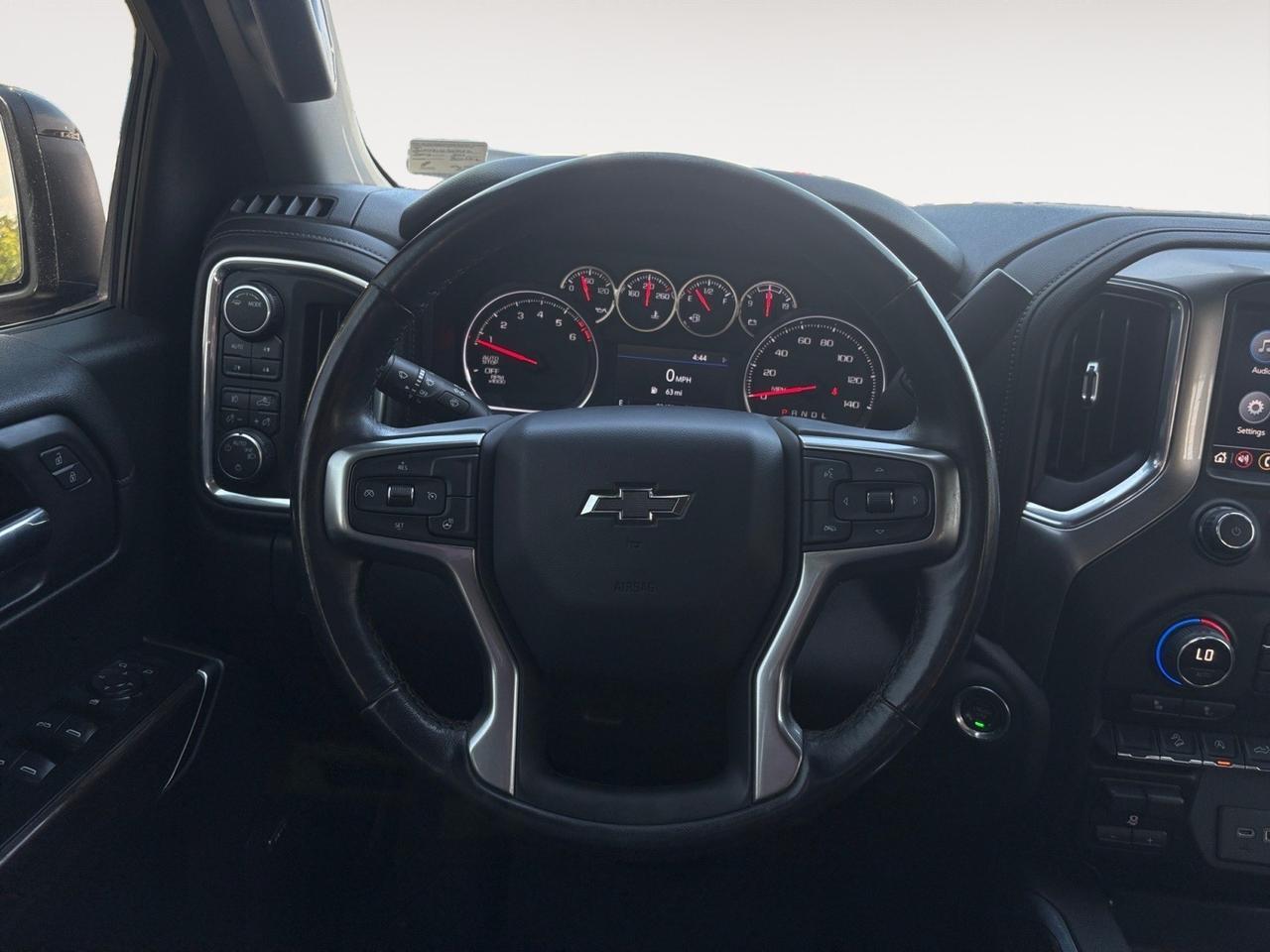 2020 Chevrolet Silverado 1500 LT Trail Boss, RUNNING BOARDS, POWER REAR SLIDING WINDOW, TOW PACKAGE, BACKUP CAMERA WITH PARKING SENSORS, HEATED SEATS, TAKE A RIDE IN THIS CHEVY! Virginia Beach VA