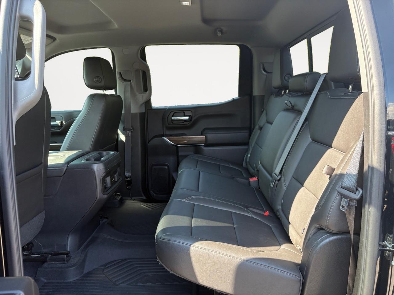 2020 Chevrolet Silverado 1500 LT Trail Boss, RUNNING BOARDS, POWER REAR SLIDING WINDOW, TOW PACKAGE, BACKUP CAMERA WITH PARKING SENSORS, HEATED SEATS, TAKE A RIDE IN THIS CHEVY! Virginia Beach VA