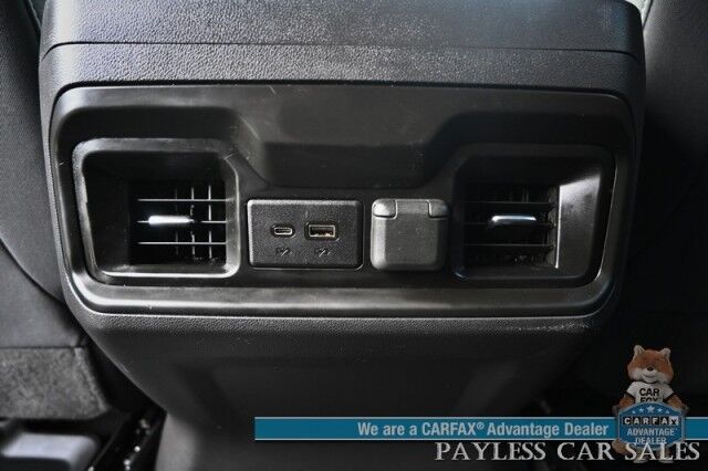 2020 Chevrolet Silverado 1500 RST / 4X4 / Z71 Off-Rd & Convenience Pkg / Auto Start / Power & Heated Cloth Seats / Heated Steering / Bose Speakers / Apple CarPlay & Android Auto / Bed Liner / Tonneau Cover / Running Boards / Tow Pkg Anchorage AK