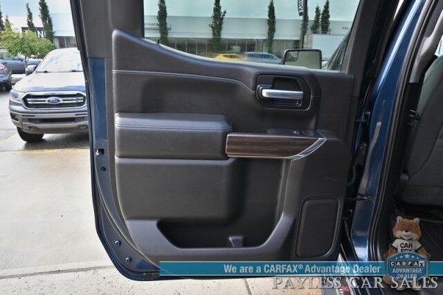 2020 Chevrolet Silverado 1500 RST / 4X4 / Z71 Off-Rd & Convenience Pkg / Auto Start / Power & Heated Cloth Seats / Heated Steering / Bose Speakers / Apple CarPlay & Android Auto / Bed Liner / Tonneau Cover / Running Boards / Tow Pkg Anchorage AK