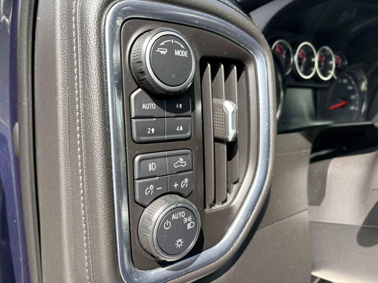 2020 Chevrolet Silverado 1500 RST Fitchburg MA