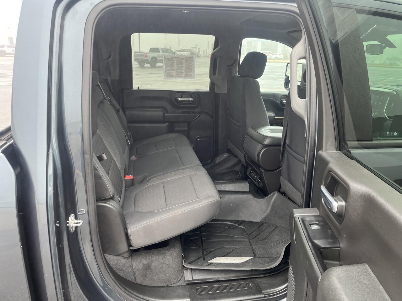 2020 Chevrolet Silverado 2500HD 2500HD LT Z71 Crew Cab 4WD Conv2Pkg All-StarEdt w/18s HtdSeats 10-WayPwrDrvrSeat TraileringMirrors Saukville WI