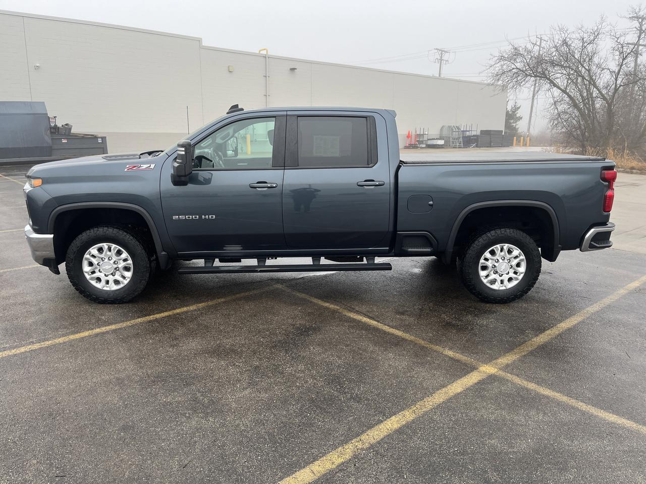 2020 Chevrolet Silverado 2500HD 2500HD LT Z71 Crew Cab 4WD Conv2Pkg All-StarEdt w/18s HtdSeats 10-WayPwrDrvrSeat TraileringMirrors
