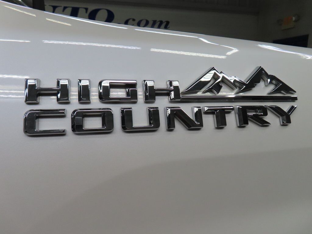 2020 Chevrolet Silverado 2500HD 4x4 Crew Cab High Country Fond du Lac WI