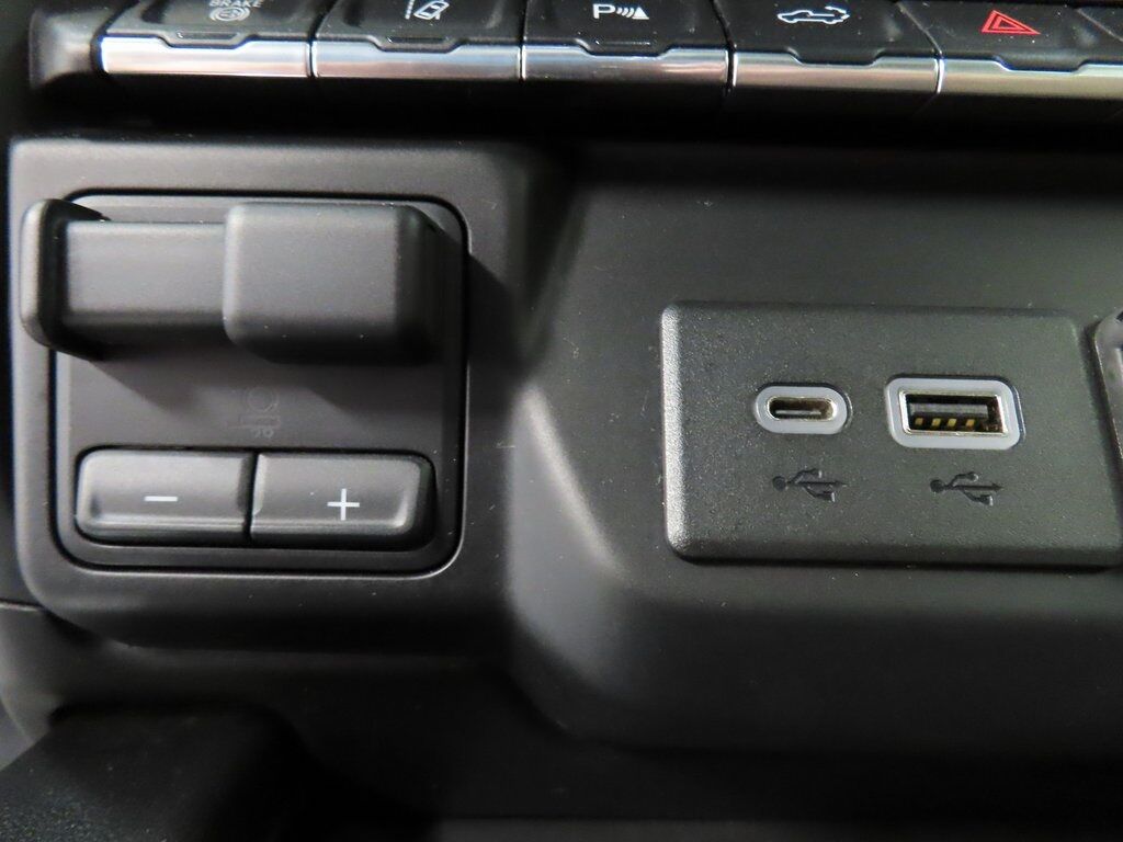 2020 Chevrolet Silverado 2500HD 4x4 Crew Cab High Country Fond du Lac WI