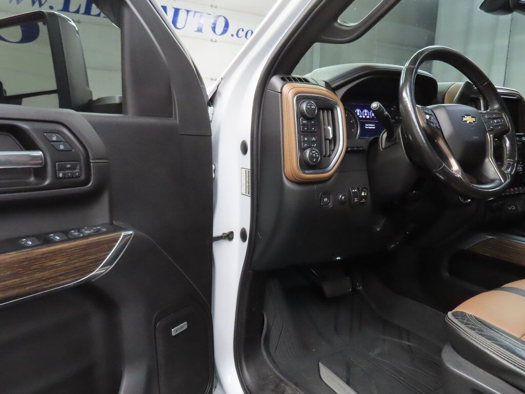 2020 Chevrolet Silverado 2500HD 4x4 Crew Cab High Country Fond du Lac WI