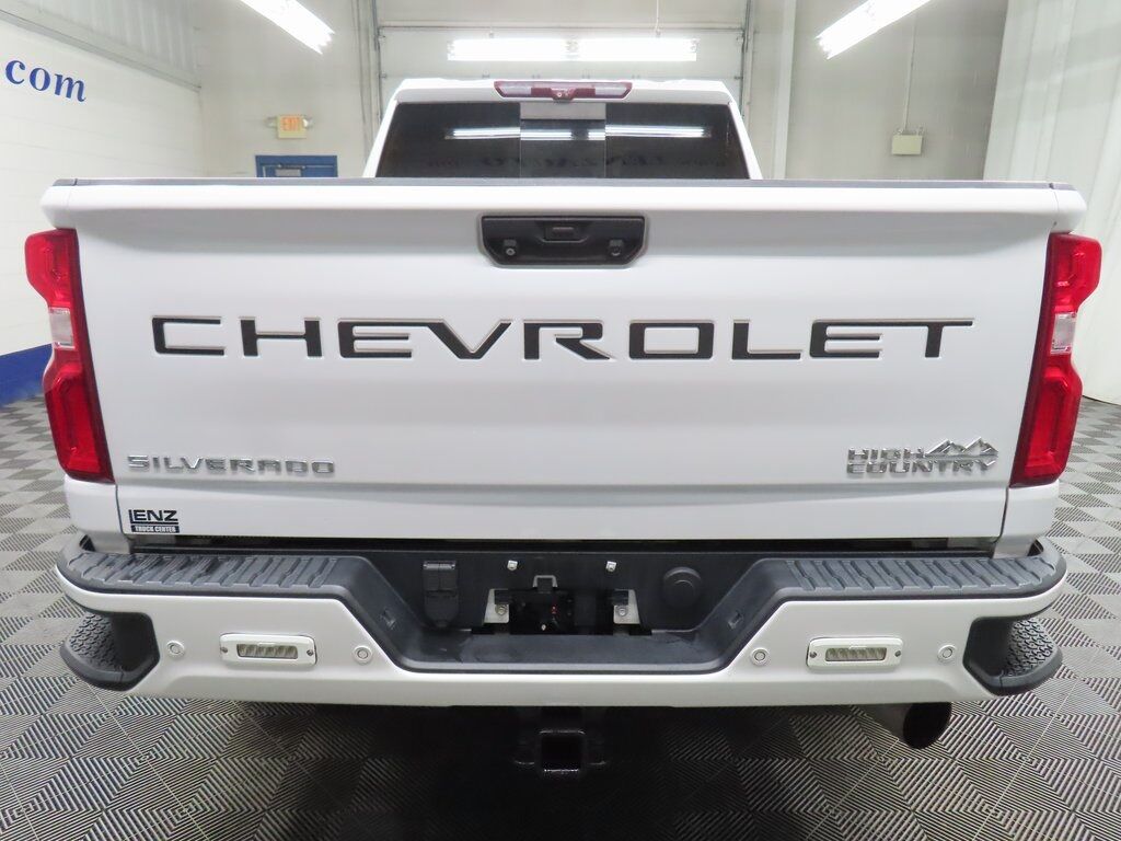 2020 Chevrolet Silverado 2500HD 4x4 Crew Cab High Country Fond du Lac WI