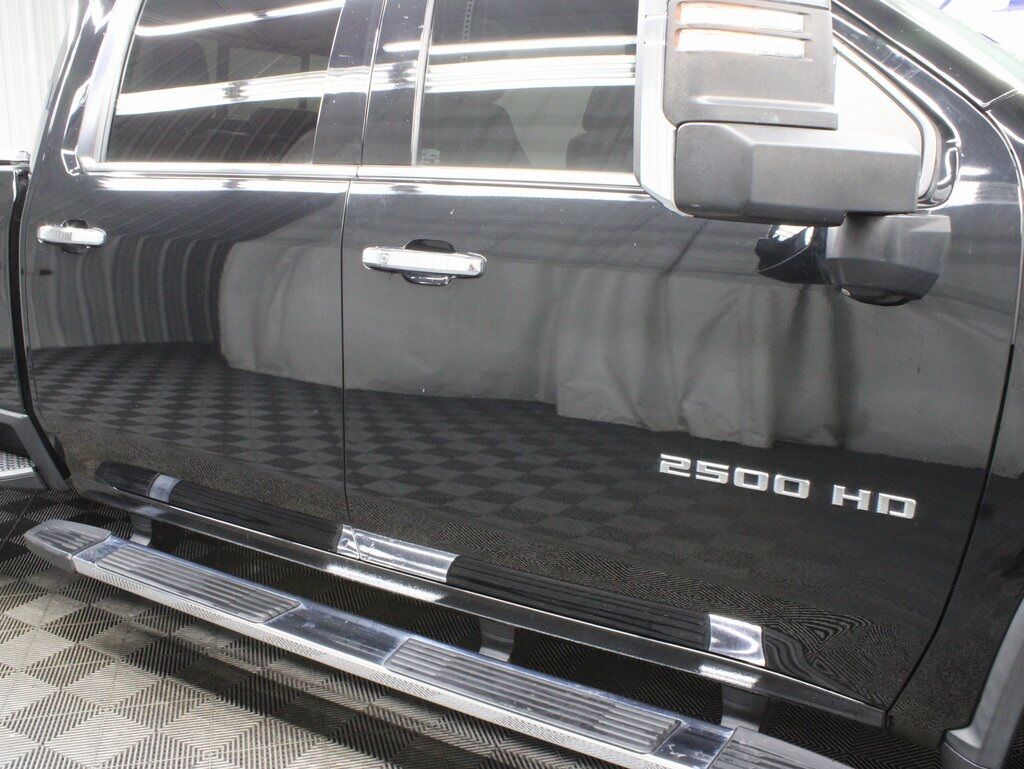 2020 Chevrolet Silverado 2500HD 4x4 Crew Cab LTZ Fond du Lac WI