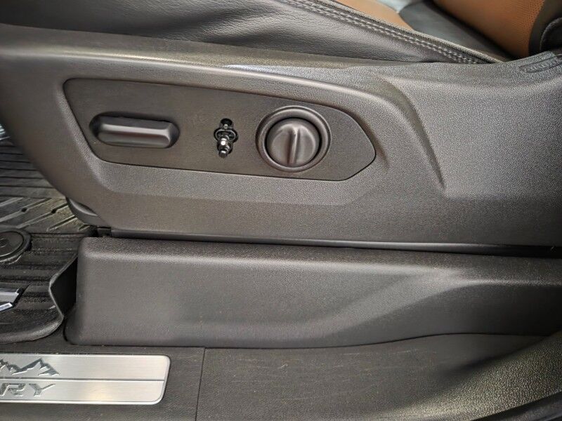 2020 Chevrolet Silverado 2500HD High Country 6.6L Diesel GPS Camera Gooseneck Michelin FREE WARRANTY Arlington TX