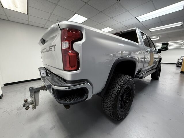 2020 Chevrolet Silverado 2500HD LTZ photo 4