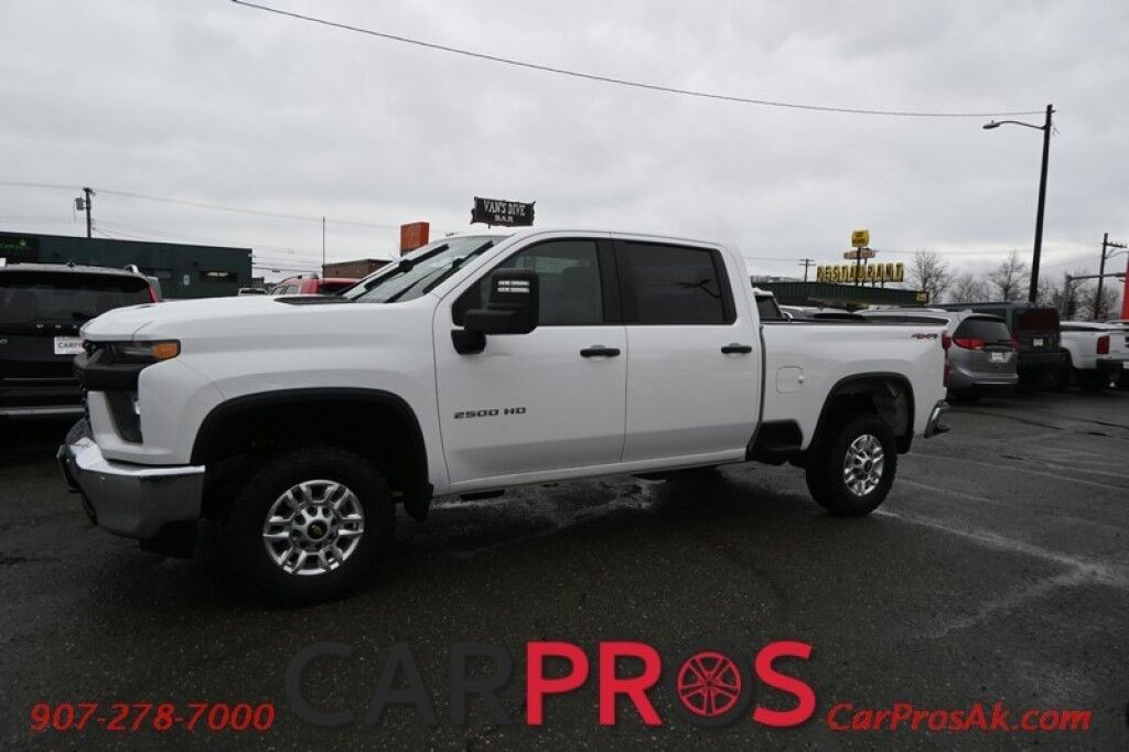 2020 Chevrolet Silverado 2500HD WT - 4X4 - Crew Cab - Convenience & Safety Package - Remote Start - Backup Camera - Apple CarPlay & Android Auto - Bluetooth - Front & Rear Parking Sensors - Seats 6 - Lane Depart & Blind Spot - Aluminum Wheels - Tow Pkg