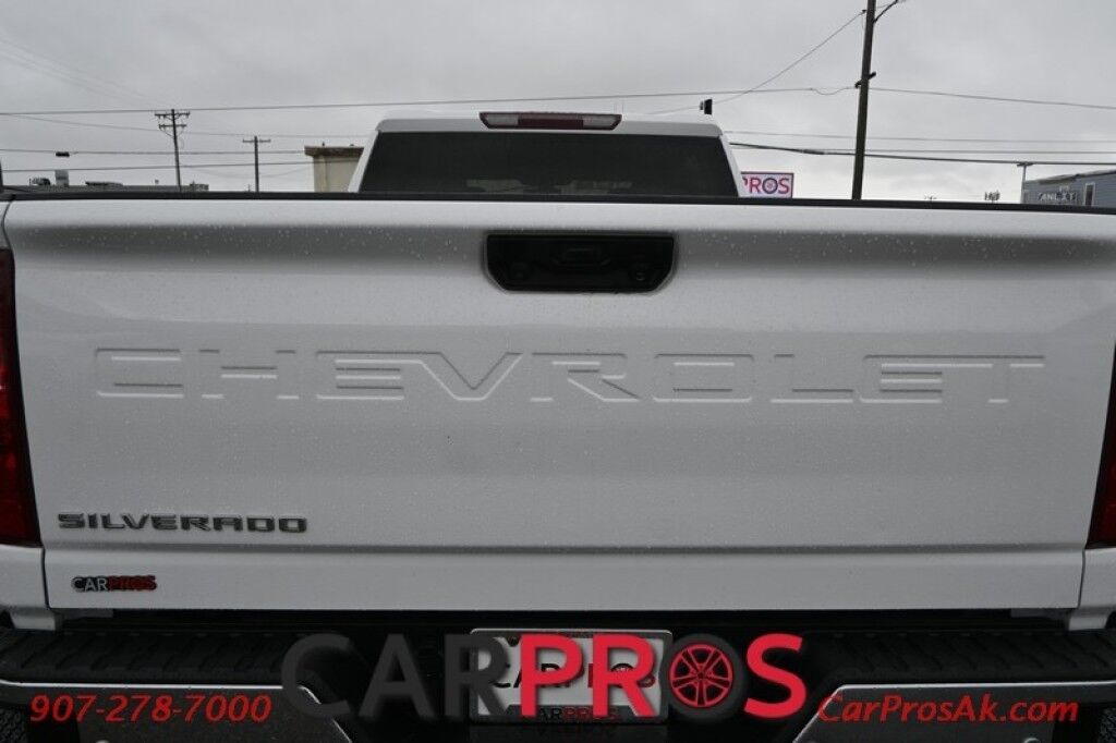 2020 Chevrolet Silverado 2500HD WT - 4X4 - Crew Cab - Convenience & Safety Package - Remote Start - Backup Camera - Apple CarPlay & Android Auto - Bluetooth - Front & Rear Parking Sensors - Seats 6 - Lane Depart & Blind Spot - Aluminum Wheels - Tow Pkg Anchorage AK