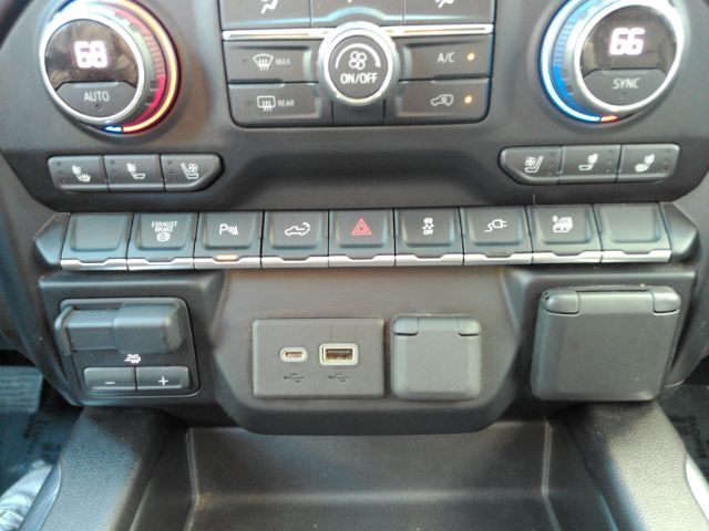 2020 Chevrolet Silverado 3500HD 4WD Crew Cab Long Bed LTZ Plano TX