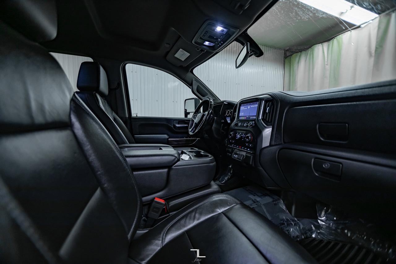 2020 Chevrolet Silverado 3500HD 4x4 Crew Cab LT Diesel Leather BCam Red Deer AB