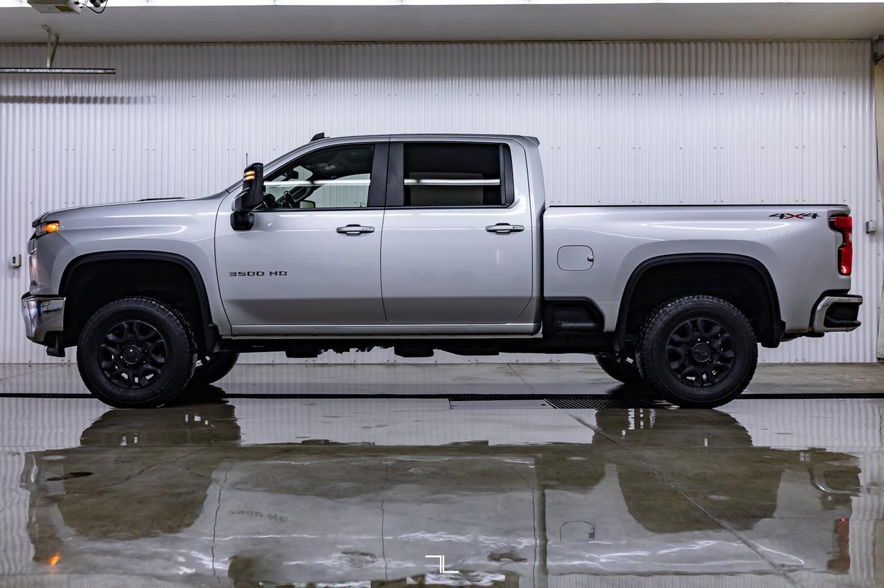 2020 Chevrolet Silverado 3500HD 4x4 Crew Cab LT Diesel Leather BCam Red Deer AB