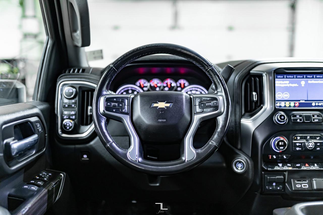 2020 Chevrolet Silverado 3500HD 4x4 Crew Cab LT Diesel Leather BCam Red Deer AB