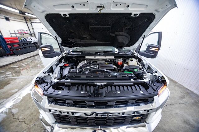 2020 Chevrolet Silverado 3500HD 4x4 Crew Cab LT Dually Deck Diesel Red Deer AB