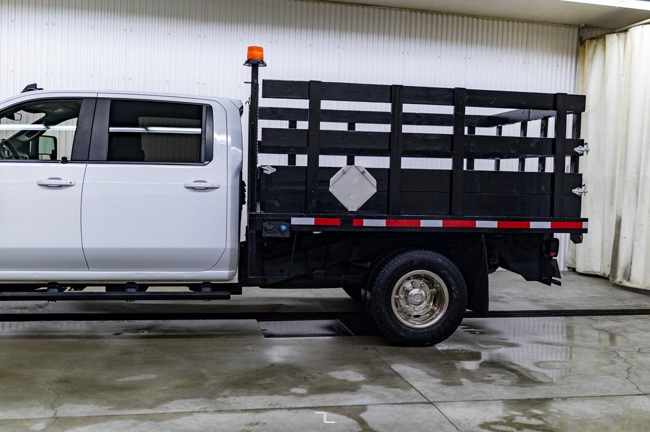 2020 Chevrolet Silverado 3500HD 4x4 Crew Cab LT Dually Deck Diesel Red Deer AB