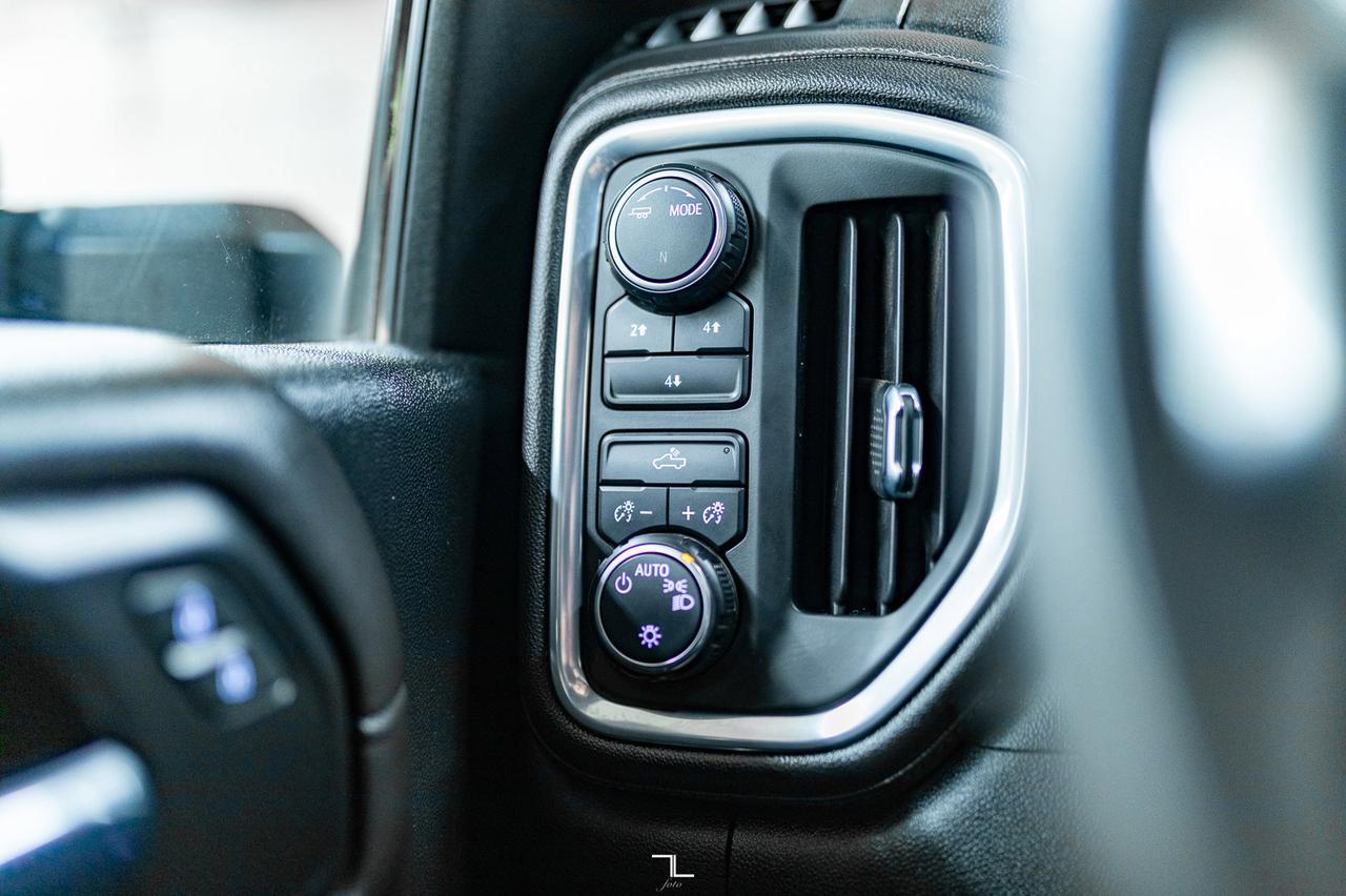 2020 Chevrolet Silverado 3500HD 4x4 Crew Cab LT Dually Deck Diesel Red Deer AB