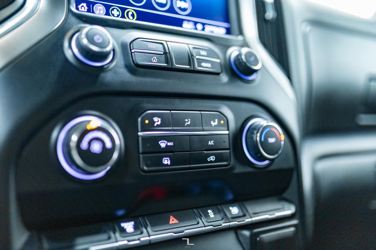 2020 Chevrolet Silverado 3500HD 4x4 Crew Cab LT Dually Deck Diesel Red Deer AB