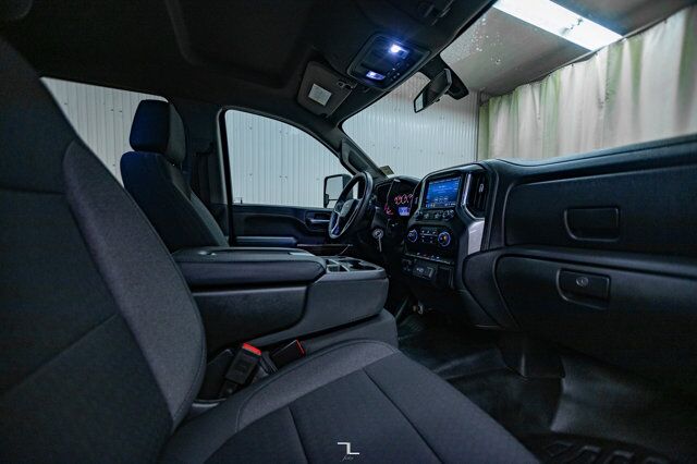 2020 Chevrolet Silverado 3500HD 4x4 Crew Cab LT Dually Deck Diesel Red Deer AB