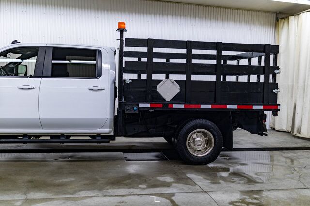 2020 Chevrolet Silverado 3500HD 4x4 Crew Cab LT Dually Deck Diesel Red Deer AB