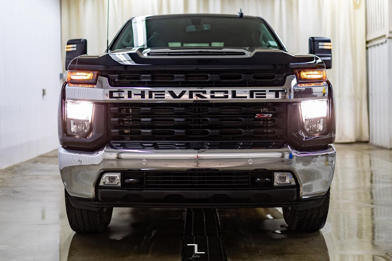 2020 Chevrolet Silverado 3500HD 4x4 Crew Cab LT Z71 Diesel Bcam Red Deer AB