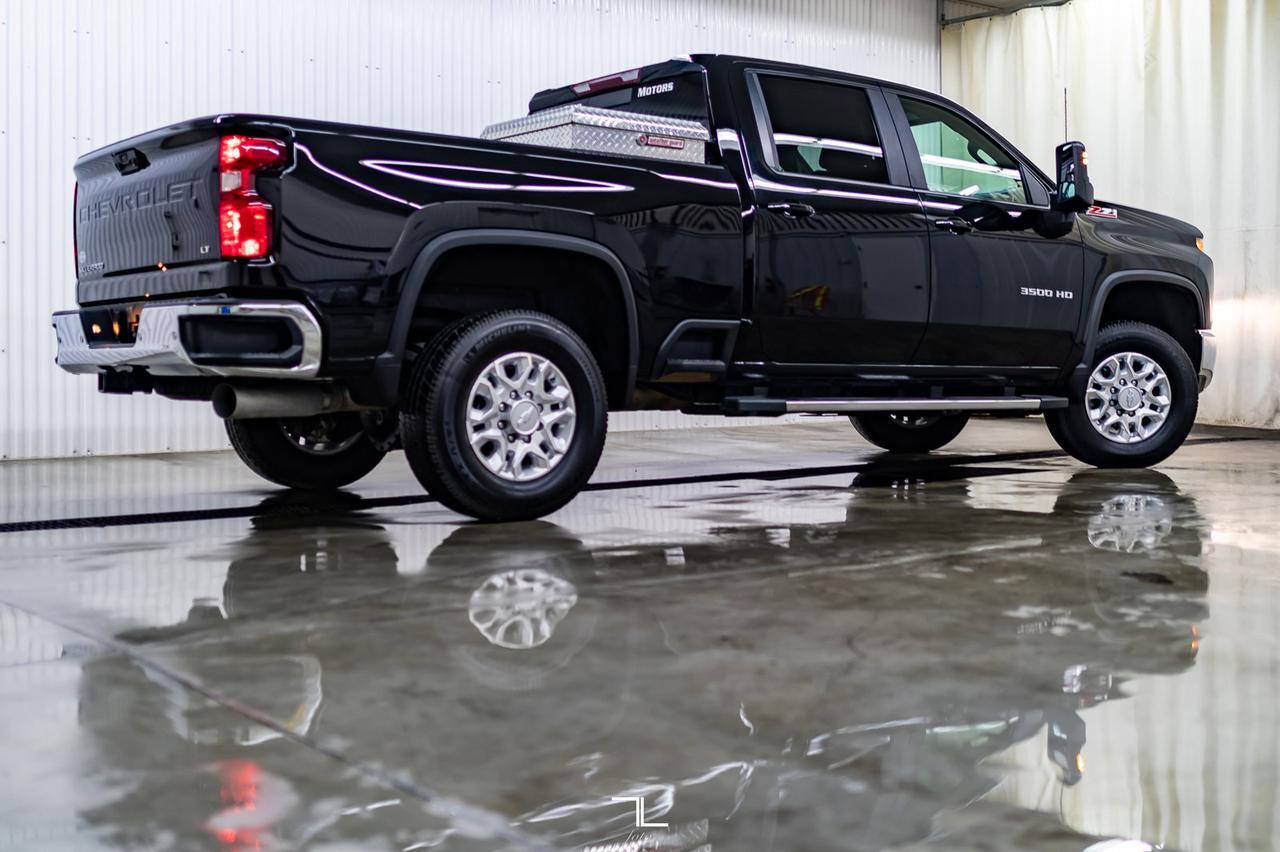 2020 Chevrolet Silverado 3500HD 4x4 Crew Cab LT Z71 Diesel Bcam Red Deer AB