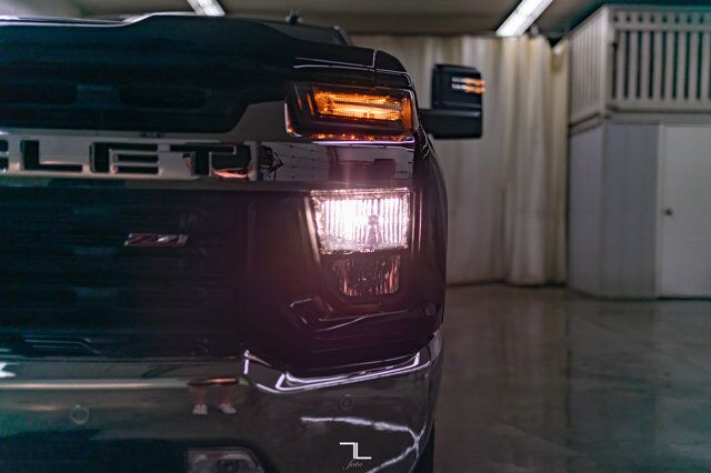 2020 Chevrolet Silverado 3500HD 4x4 Crew Cab LT Z71 Diesel Bcam Red Deer AB