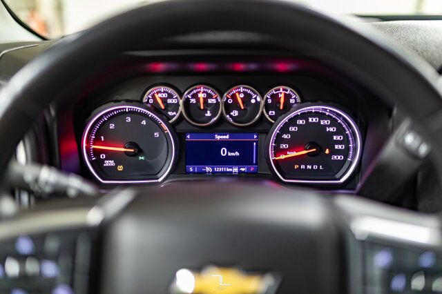 2020 Chevrolet Silverado 3500HD 4x4 Crew Cab LT Z71 Diesel Bcam Red Deer AB