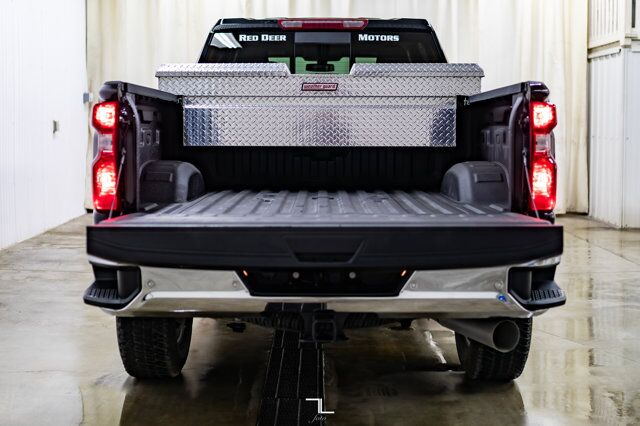 2020 Chevrolet Silverado 3500HD 4x4 Crew Cab LT Z71 Diesel Bcam Red Deer AB